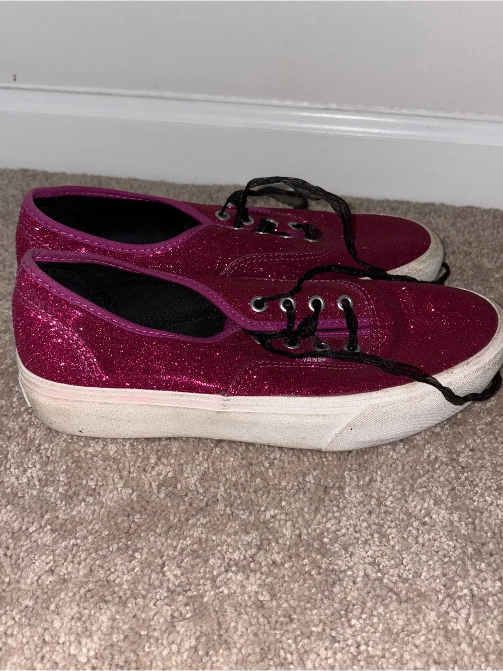 Women’s Vans Glitter Platform Sneaker - Magenta Size: 9.5